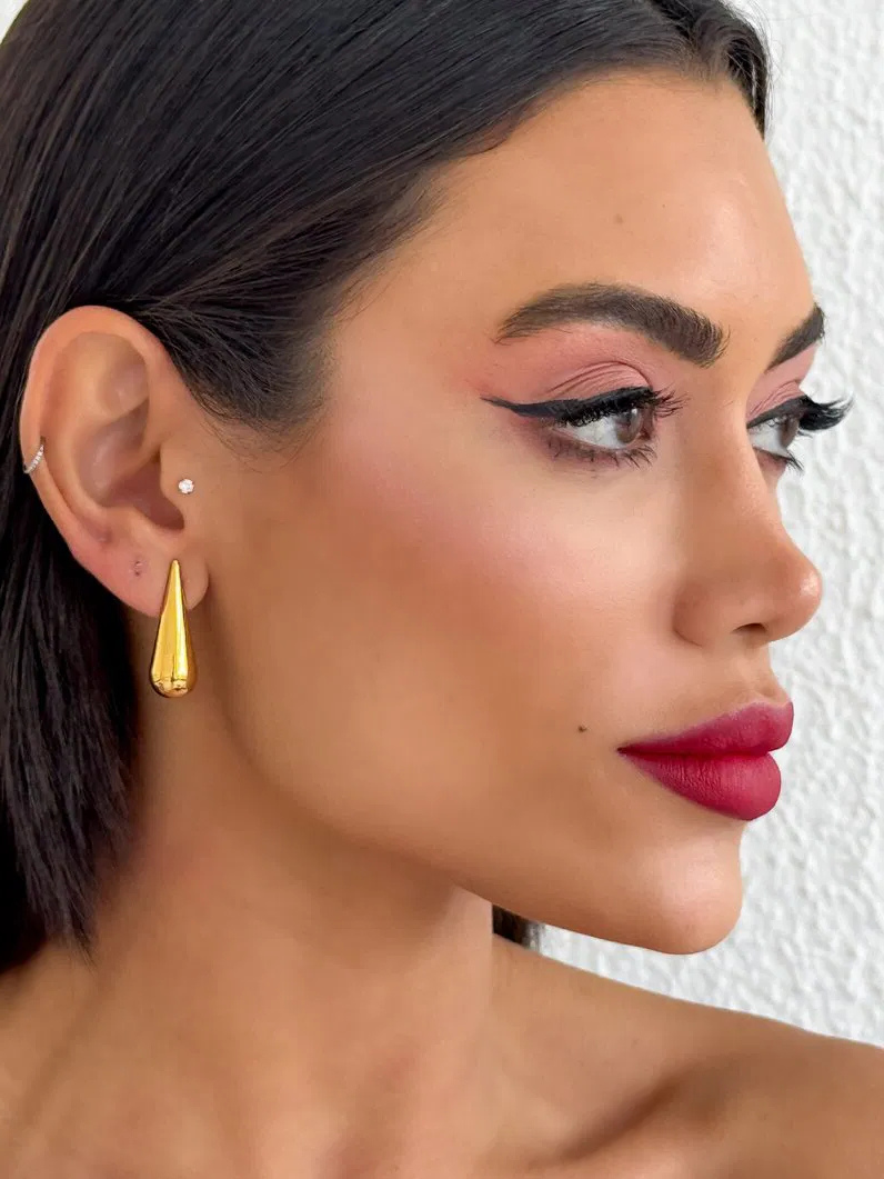 Brinco Joyce Dourado