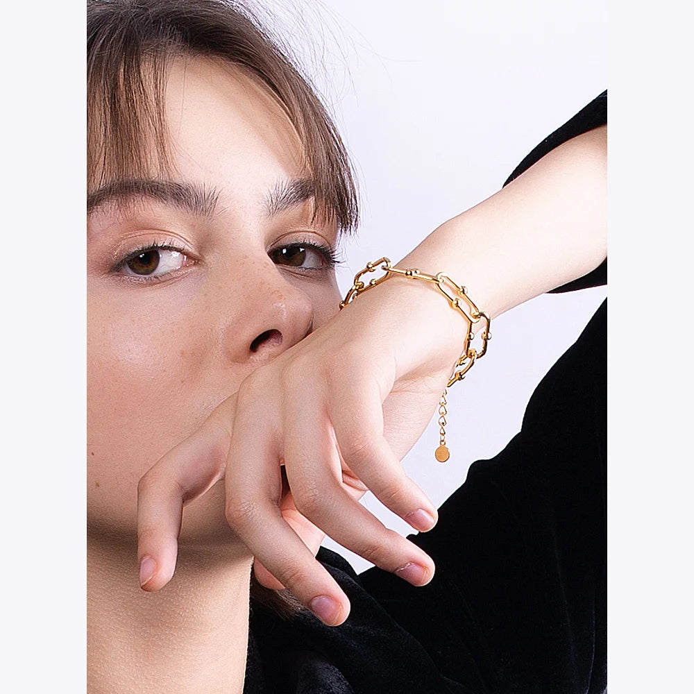 Pulseira Verena Elos Cartier Fecho T Banhado a Ouro 18k Antialérgico